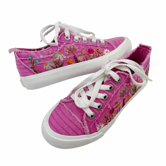 Blowfish Shoes - Blowfish Malibu Vivid Sneakers Pink Floral Embroidery Size 6